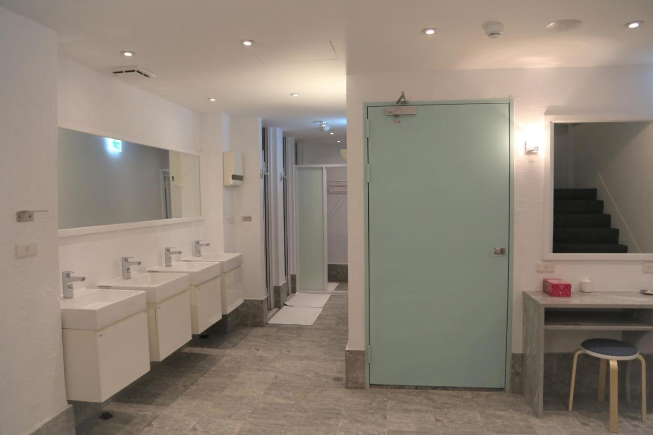 Tg Hostel - Stay Together Đài Trung Ngoại thất bức ảnh