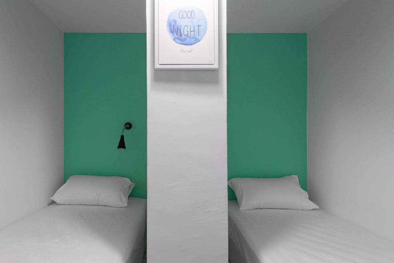 Tg Hostel - Stay Together Đài Trung Ngoại thất bức ảnh
